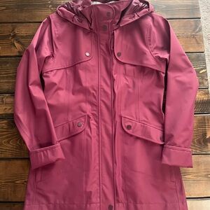 NWOT Athleta Women’s Maroon Raincoat size small